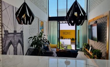 RENTA hermosa casa Villa del Sol con Alberca climatizada y enorme jardín de diseño único, EN TONATICO EDOMEX. Renta por noche DE FIN DE SEMANA