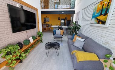 RENTA hermosa casa Villa del Sol con Alberca climatizada y enorme jardín de diseño único, EN TONATICO EDOMEX. Renta por noche DE FIN DE SEMANA