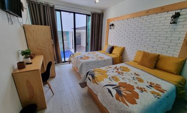 RENTA hermosa casa Villa del Sol con Alberca climatizada y enorme jardín de diseño único, EN TONATICO EDOMEX. Renta por noche DE FIN DE SEMANA