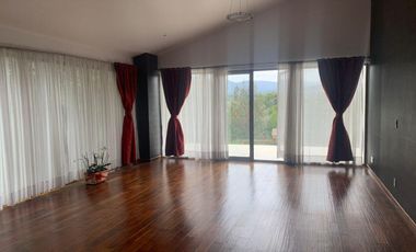 Casa en Renta en Hacienda de Valle Escondido