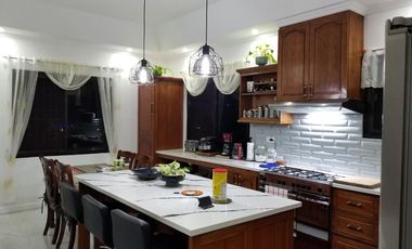 DIRECT BUYER house and lot second row to the beach,Titled ,2000sqm lot 333sqm house