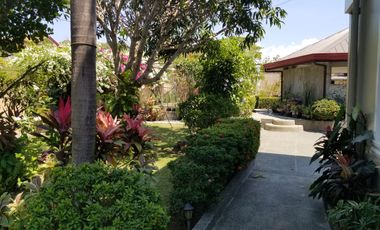 DIRECT BUYER house and lot second row to the beach,Titled ,2000sqm lot 333sqm house