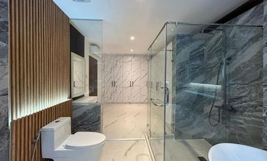 3-Bedroom House With Roof Deck and Swimming Pool In Vista Grande, Cebu