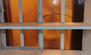 Excelente y elegante local comercial en el centro a unos pasos glorieta Revolucion, con estacionamiento.