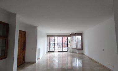 Apartamento en Arriendo en Pinares Alto