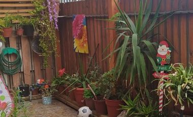 HERMOSA CASA DE 2 PISOS,4 DORMITORIOS, 2 BAÑOS,  COMUNA-PUDAHUEL SUR