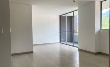 PR21367 Apartamento en arriendo en el sector Camino Verde