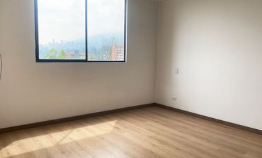 PR18961 Apartamento en arriendo en el sector Loma del Escobero