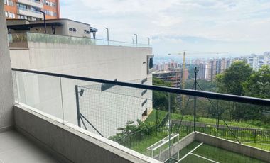 PR18961 Apartamento en arriendo en el sector Loma del Escobero