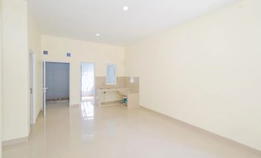 Rumah 7 menit ke Gerbang Tol Serpong 2 SHM Hadap Timur J-37058