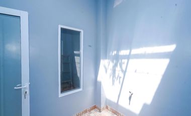 Rumah 7 menit ke Gerbang Tol Serpong 2 SHM Hadap Timur J-37058