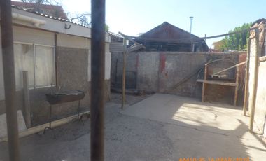 Muy bien ubicada casa de 2D y 1 Baño cercana al Portal Ñuñoa