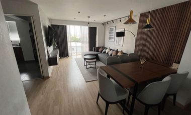 Se alquila duplex de 140 m2 en Surco - Semi Amoblado