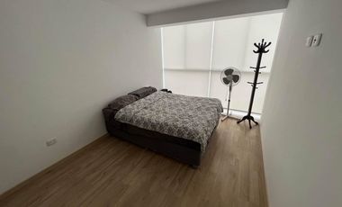Se alquila duplex de 140 m2 en Surco - Semi Amoblado