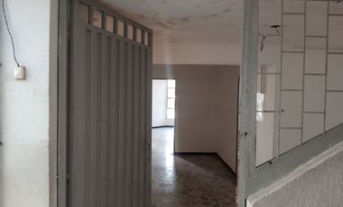 COD 8563 SE ARRIENDA BODEGA EN EL GAITAN