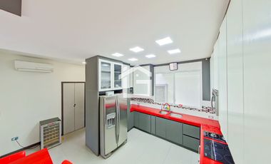 Casa en Venta en Urbanización Palermo en Machala