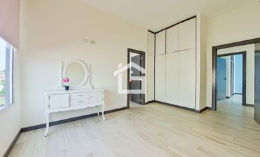 Casa en Venta en Urbanización Palermo en Machala