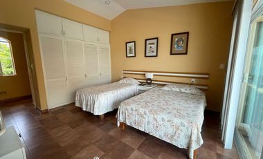 FABULOSA CASA A LA VENTA EN JOYAS ACAPULCO