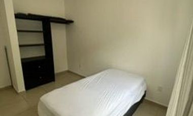 CASA  EN VENTA EN PUERTO MORELOS, A UNOS MINUTOS DEL MAR, exclusivo residencial  $2,790.000