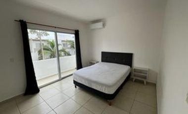 CASA  EN VENTA EN PUERTO MORELOS, A UNOS MINUTOS DEL MAR, exclusivo residencial  $2,790.000