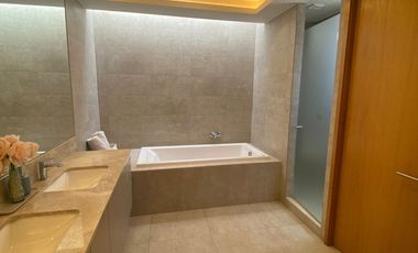 Impecable Casa Mediterránea en Condominio cerca de Colegio Alemán