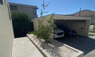 Impecable Casa Mediterránea en Condominio cerca de Colegio Alemán