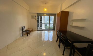 Spacious Studio in Makati Valero Street Paseo Parkview Suites Newly Painted Renovated For Rent