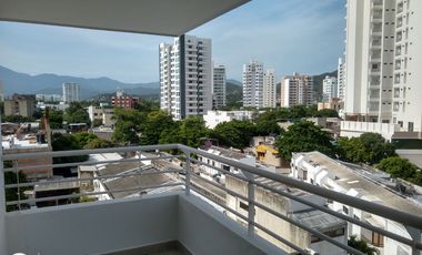 APARTAMENTO CON HERMOSA VISTA EN BAVARIA SANTA MARTA.