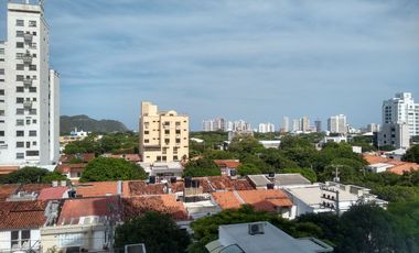 APARTAMENTO CON HERMOSA VISTA EN BAVARIA SANTA MARTA.