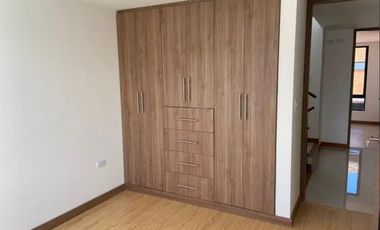 HERMOSA CASA EN TUNJA EN VENTA, PARA ESTRENAR! EN CONJUNTO CERRADO!! !NEGOCIABLE!