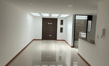 HERMOSA CASA EN TUNJA EN VENTA, PARA ESTRENAR! EN CONJUNTO CERRADO!! !NEGOCIABLE!