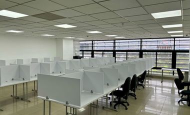 OFICINA 701 EDIFICIO WORLD BUSINESS CENTER P.H. DE