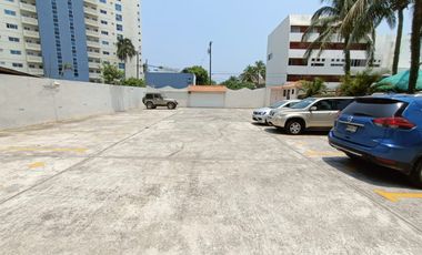 Departamento amueblado en Villa Santorini. A una cuadra del mar. Incluye agua, internet y mantenimiento