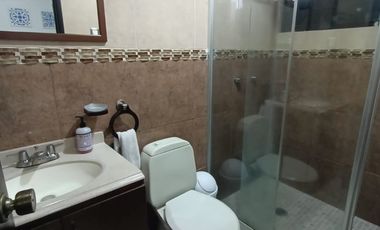 Departamento amueblado en Villa Santorini. A una cuadra del mar. Incluye agua, internet y mantenimiento