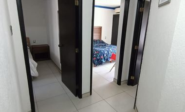 Departamento amueblado en Villa Santorini. A una cuadra del mar. Incluye agua, internet y mantenimiento