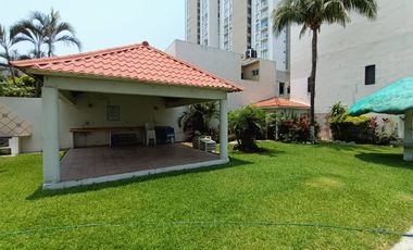 Departamento amueblado en Villa Santorini. A una cuadra del mar. Incluye agua, internet y mantenimiento