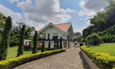 EN VENTA FABULOSA CASA CAMPESTRE EN CERRITOS QUIMBAYITA