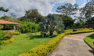 EN VENTA FABULOSA CASA CAMPESTRE EN CERRITOS QUIMBAYITA