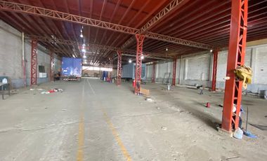 bodega industrial de venta vía Manta Montecristi