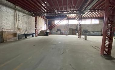 bodega industrial de venta vía Manta Montecristi