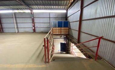 bodega industrial de venta vía Manta Montecristi