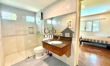 Four Bedroom House with Pool in Mandaue