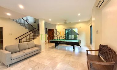 Four Bedroom House with Pool in Mandaue