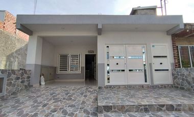 Venta de Hermosa Casa en Urbanización los Anturios, Jamundí-Valle
