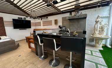 HERMOSA CASA DE VENTA POR HILACRIL PLAZA TUMBACO!