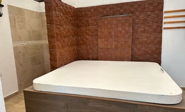 HERMOSA CASA DE VENTA POR HILACRIL PLAZA TUMBACO!