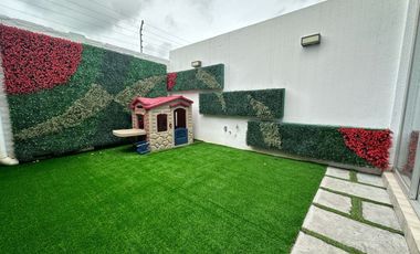 HERMOSA CASA DE VENTA POR HILACRIL PLAZA TUMBACO!