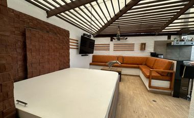 HERMOSA CASA DE VENTA POR HILACRIL PLAZA TUMBACO!