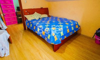 Casa en Venta - Ricaurte en avenida principal