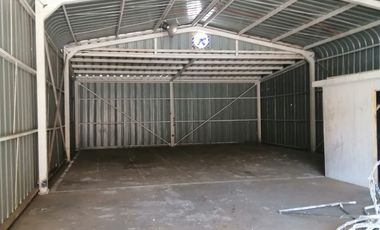 Excelente Galpon al lado Vega Monumental